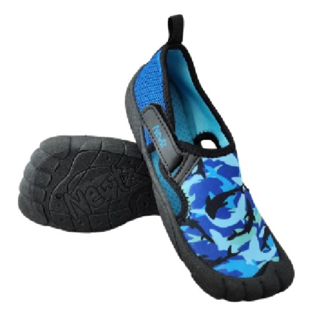 Boys NEWTZ Swim Water Shoes Size 11/12  Sharks Printed Fishing Black Blue NWT